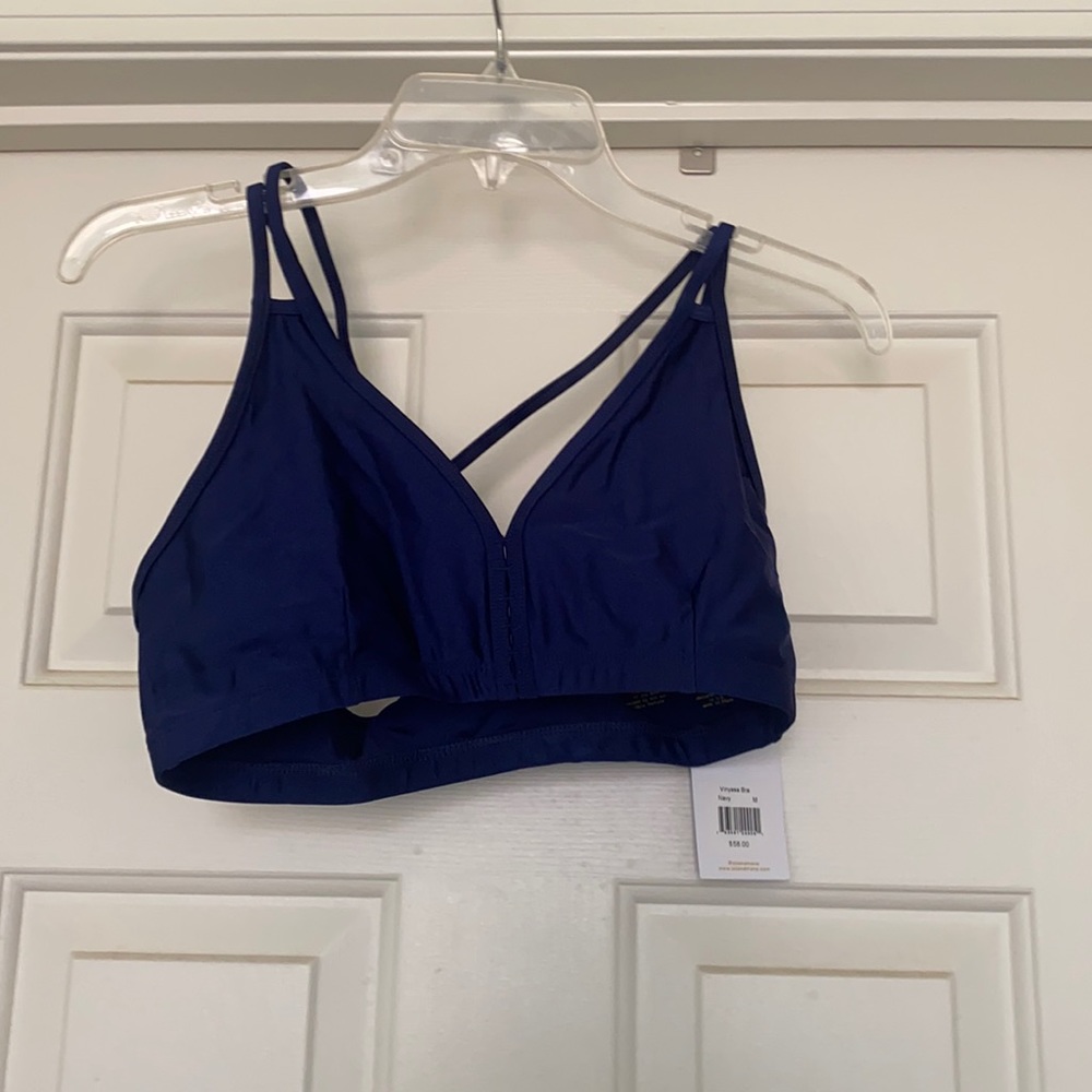 Sol & Mane sports bra 💙
